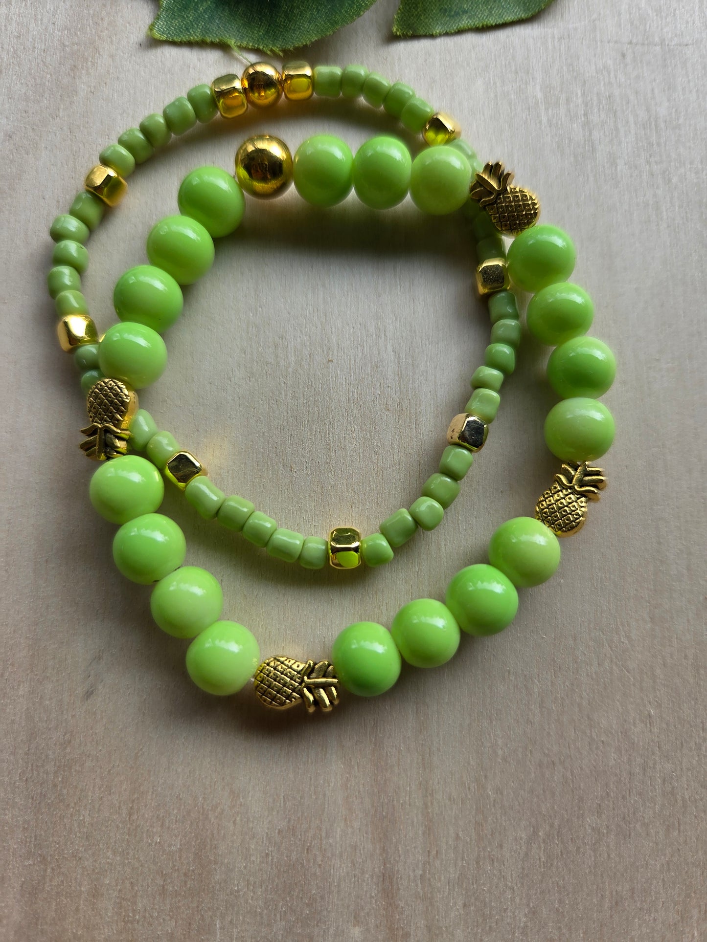 Armbänder mit AH Palme und Herz - Limone 3er-Set