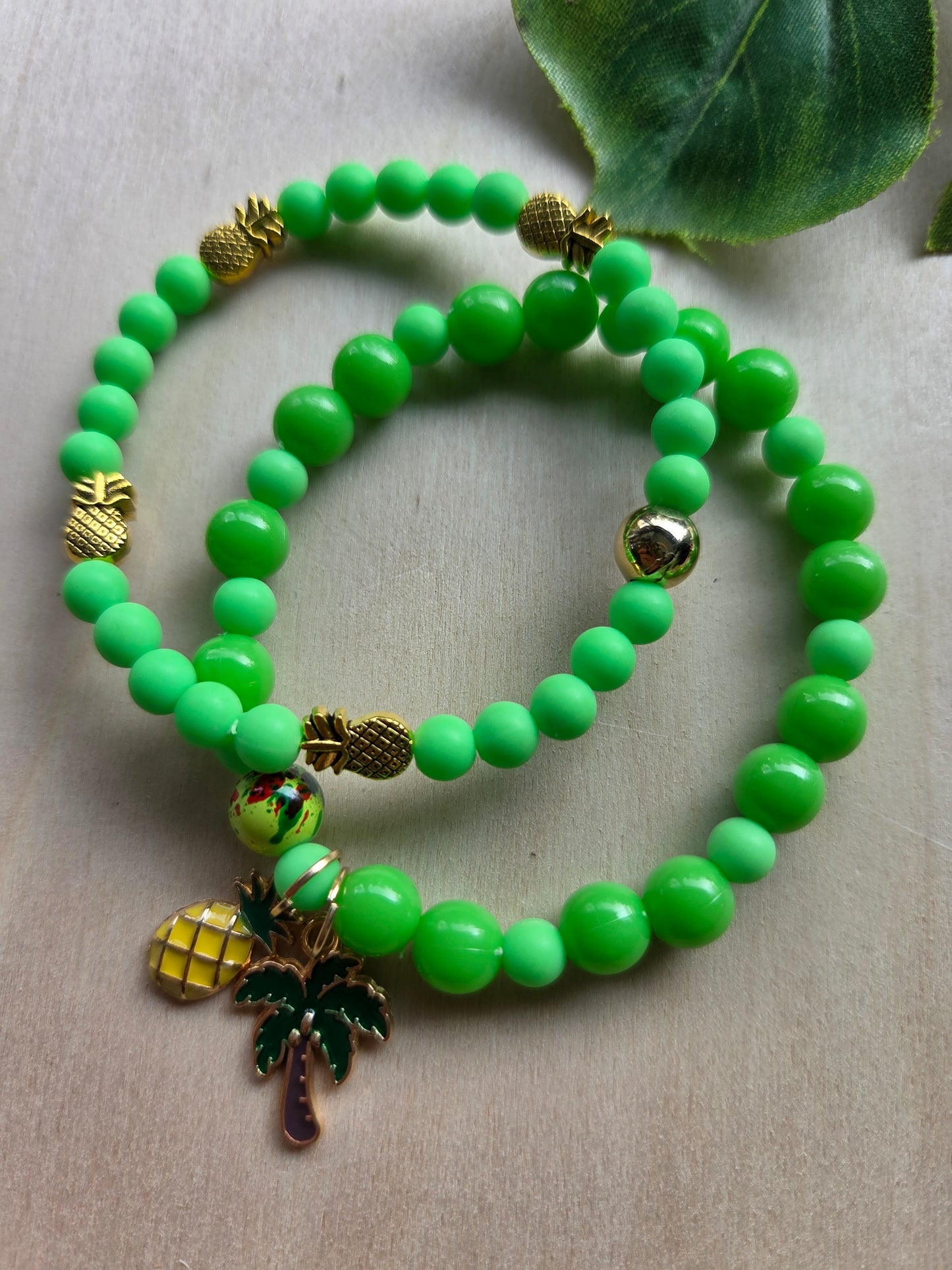 Armbänder mit AH Palme und Ananas 3er-Set