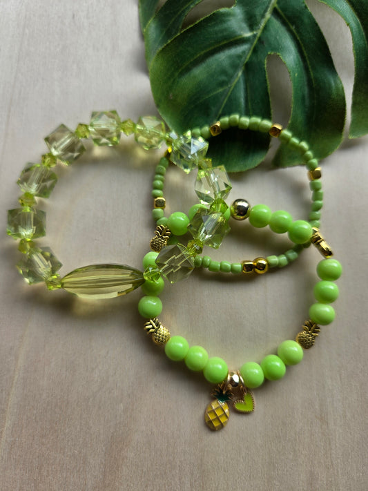 Armbänder mit AH Ananas/Herz grün 3er-Set