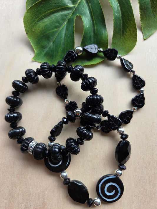 Armbänder schwarz 3er-Set