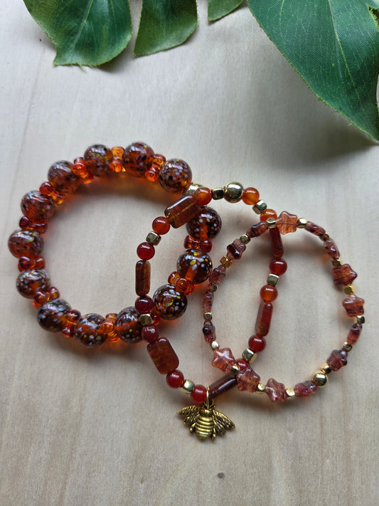 Armbänder Glas mit AH Biene  Rot 3er- Set