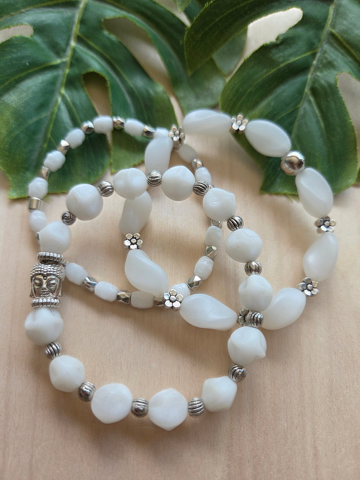 Armbänder Weiß mit Buddha 3er- Set