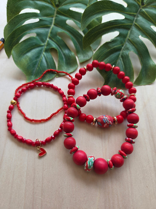 Armbänder Rot 4 er Set mit Blumen Perlen