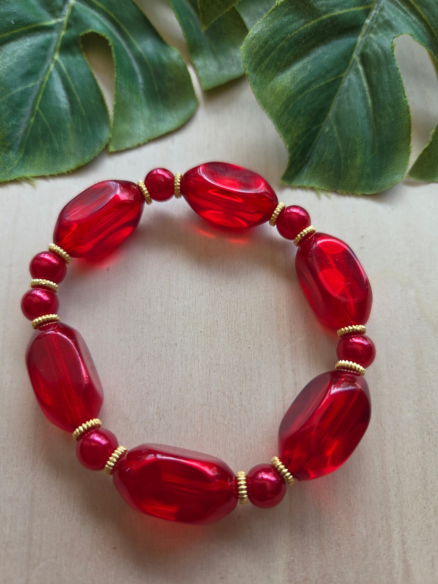 Armbänder Rot Glas mit Anhänger