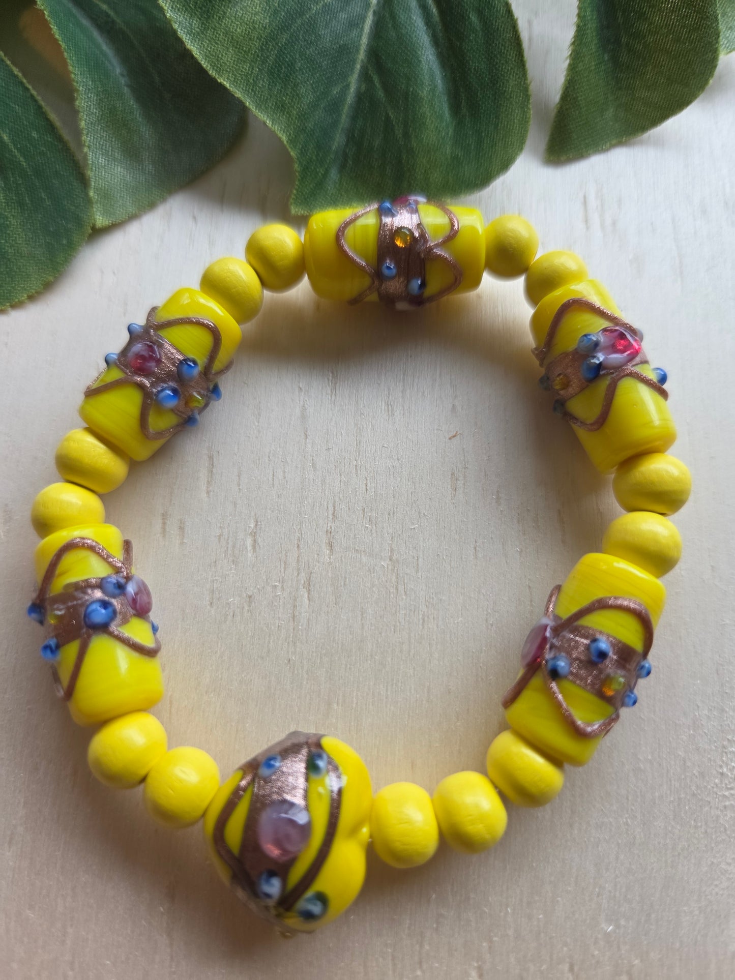 Armbänder 3 er Set gelb  schöne Glas Perlen