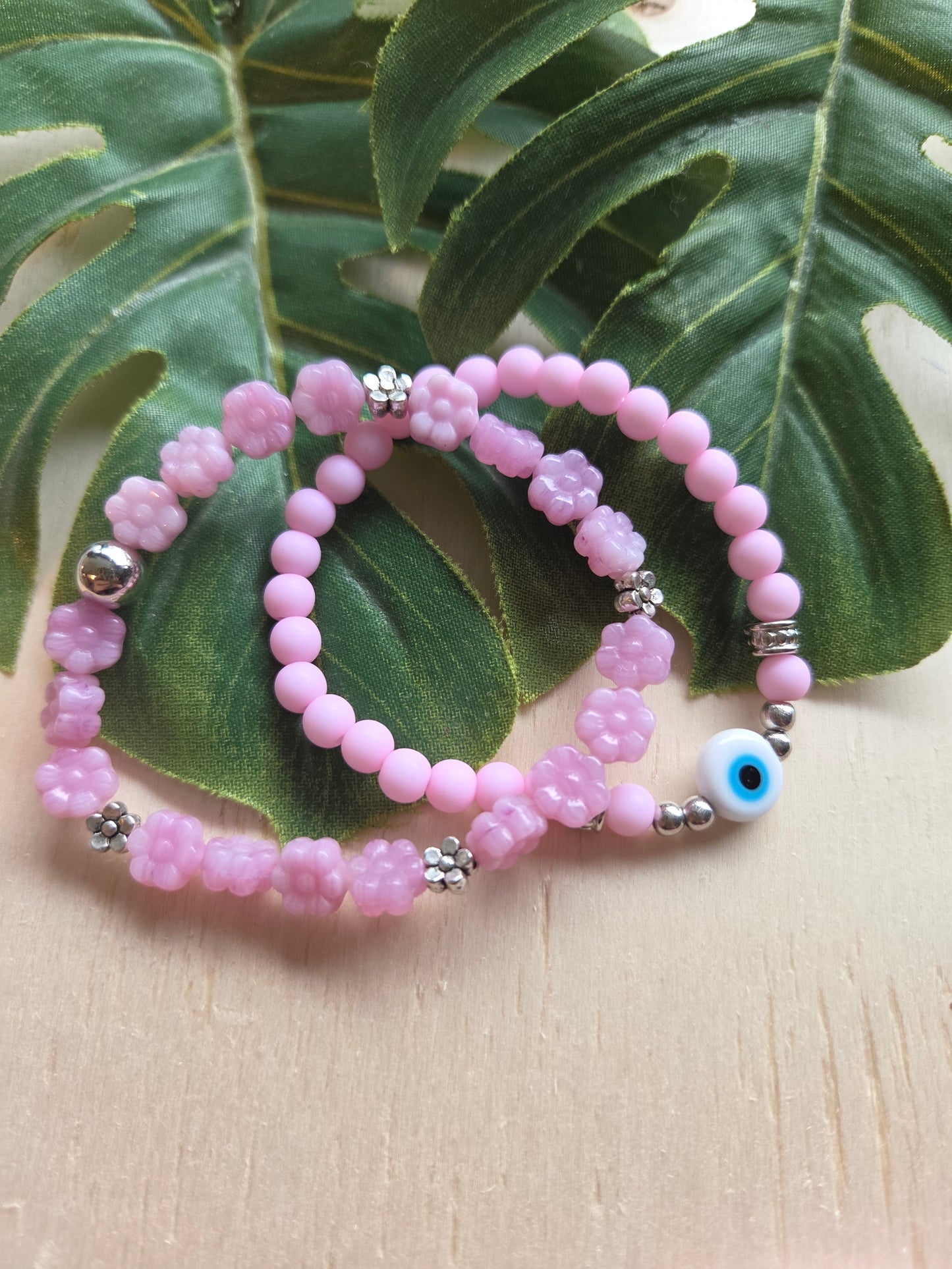Armbänder 3 er Set Rosa  mit schönen Blüten Glasperlen