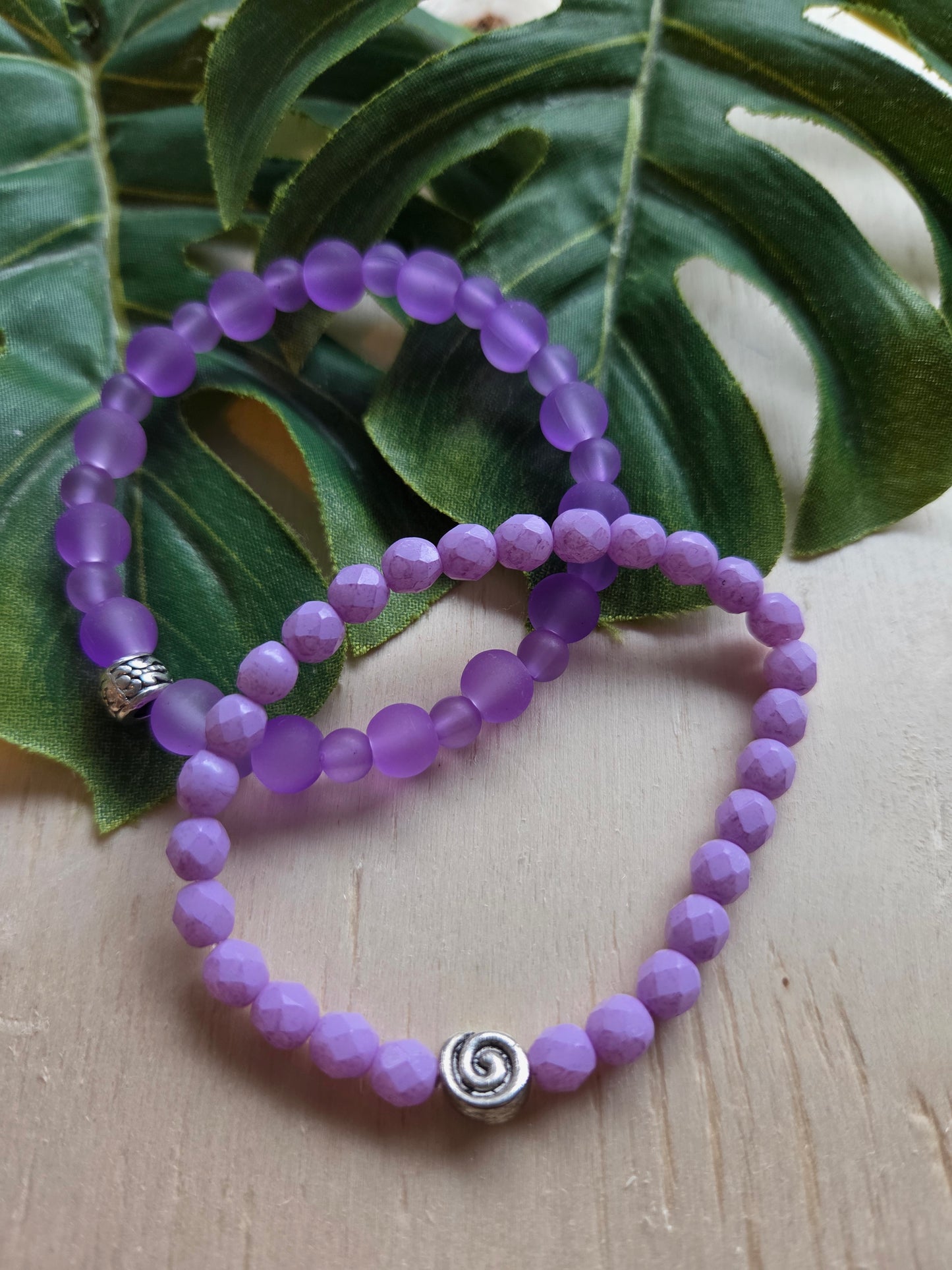 Armbänder 3 er Set Lila mit schönen Glasperlen