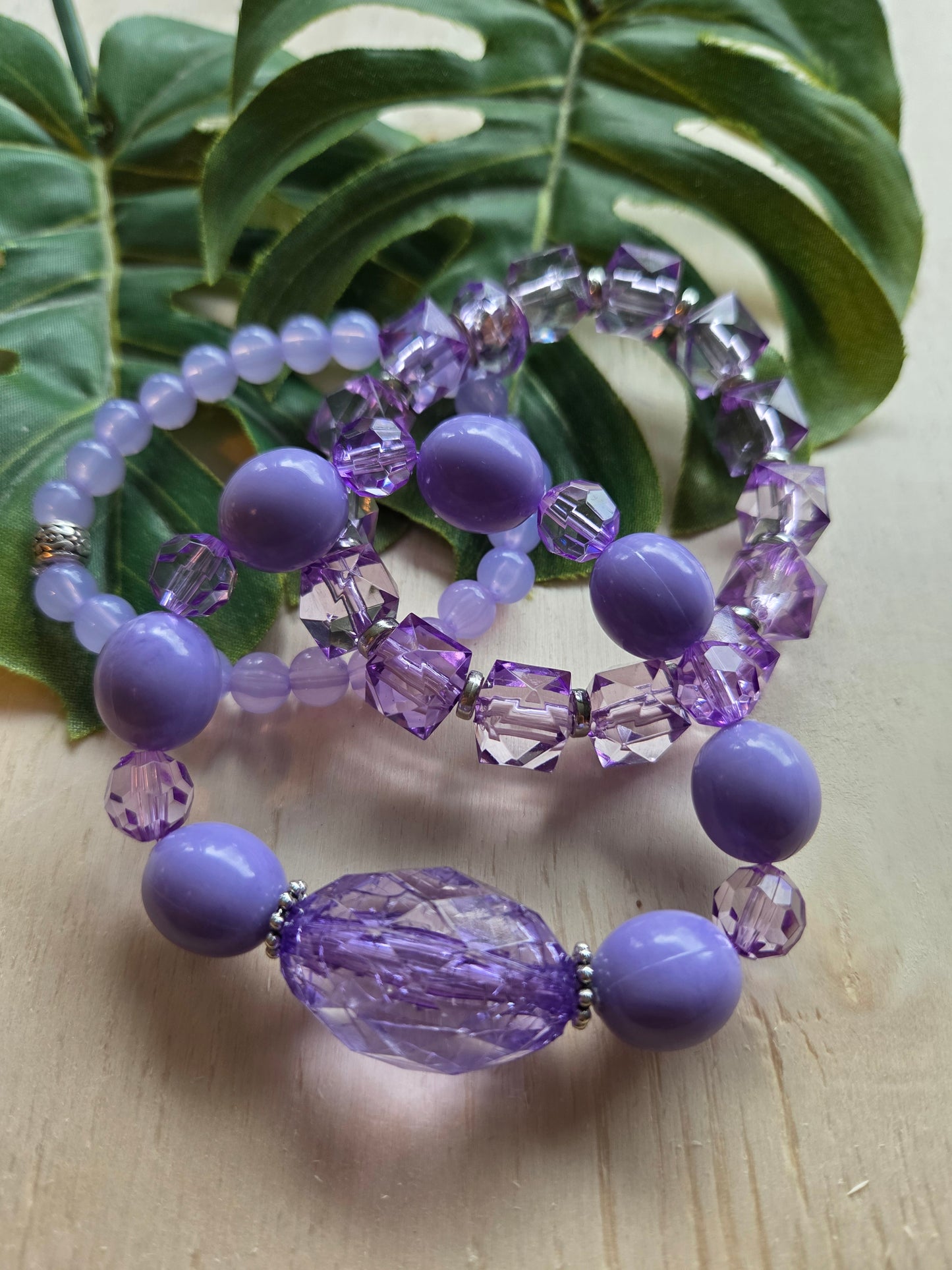 Armbänder 3 er Set Lila Schöne große Perlen