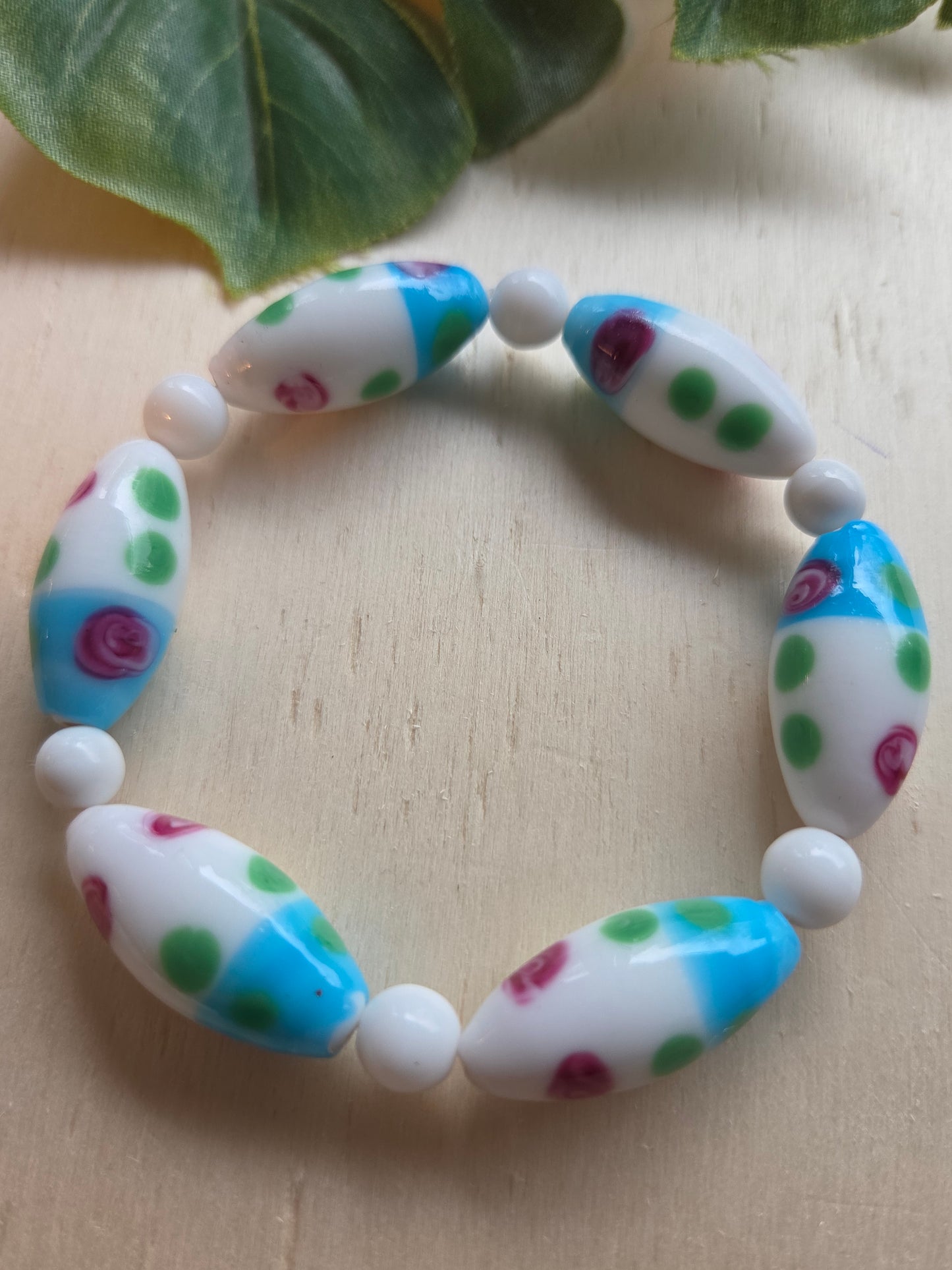 Armbänder 3er Set  weiß/Blau schöne Steinperlen