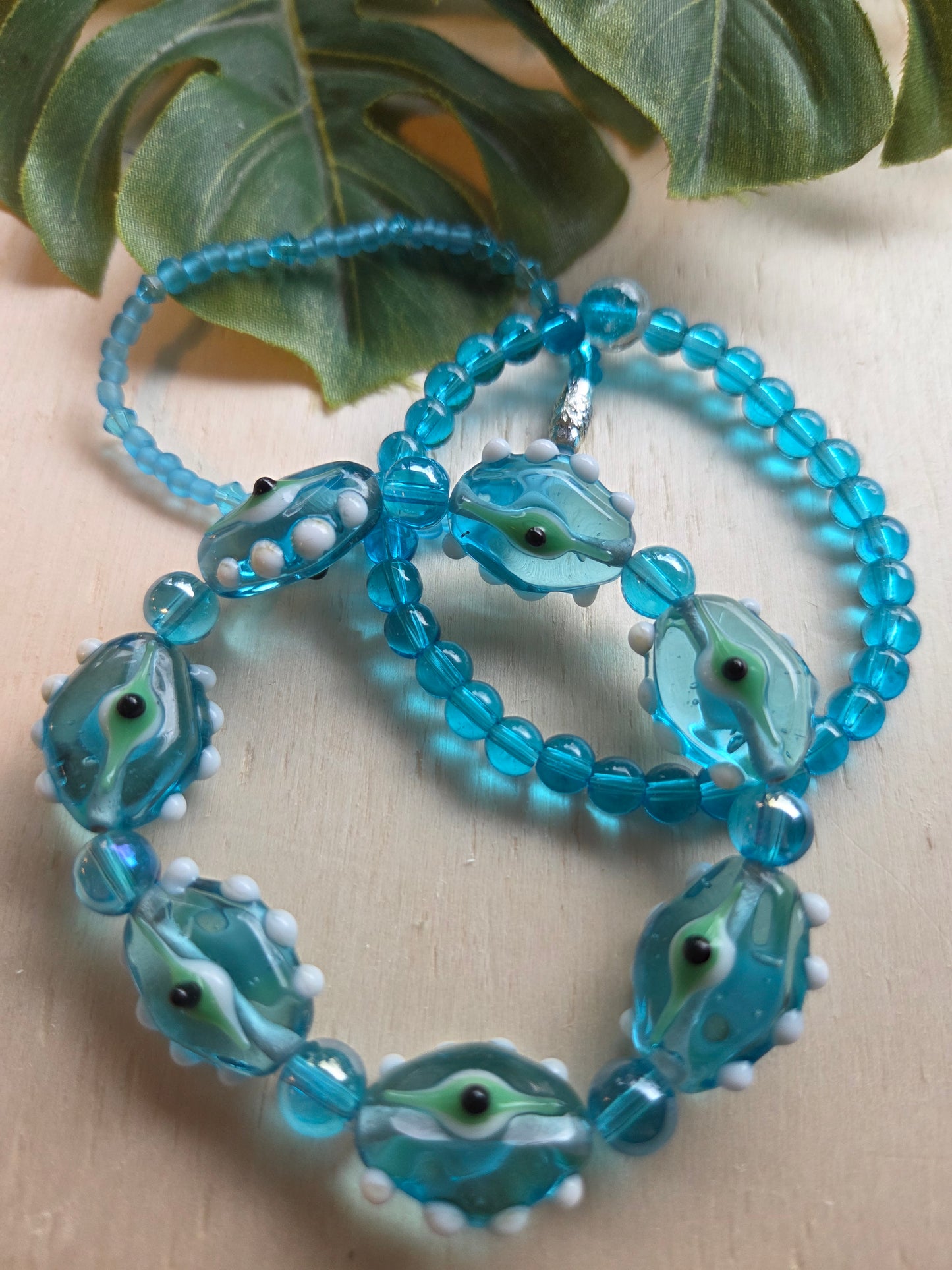 Armbänder 3er Set blau  schöne Glasperlen