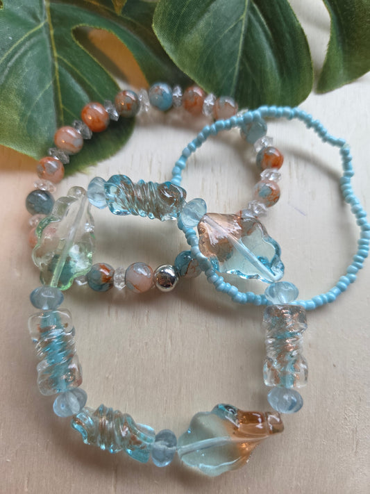 Armbänder 3er Set Perlen Natur  mit Glas blau
