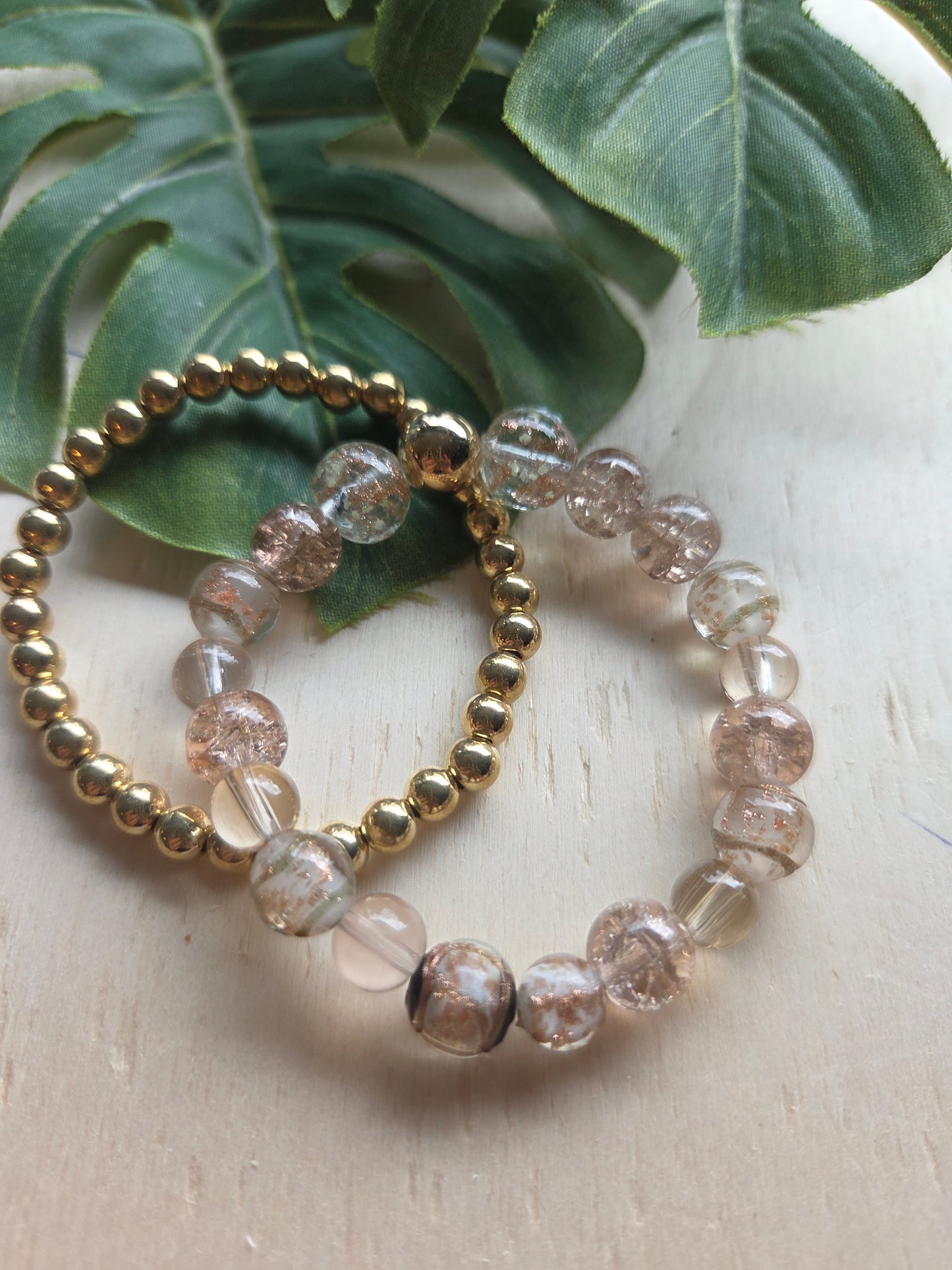 Armbänder 3 er Set Glas Rose/mit Herzen