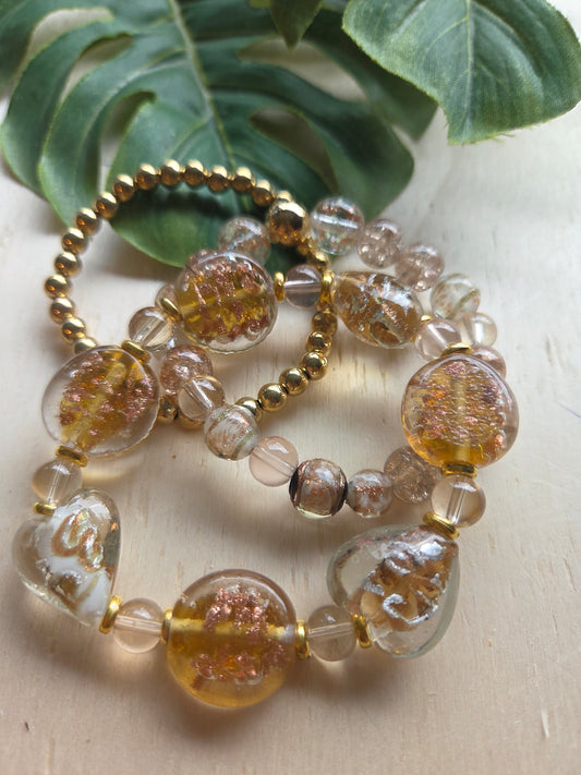 Armbänder 3 er Set Glas Rose/mit Herzen