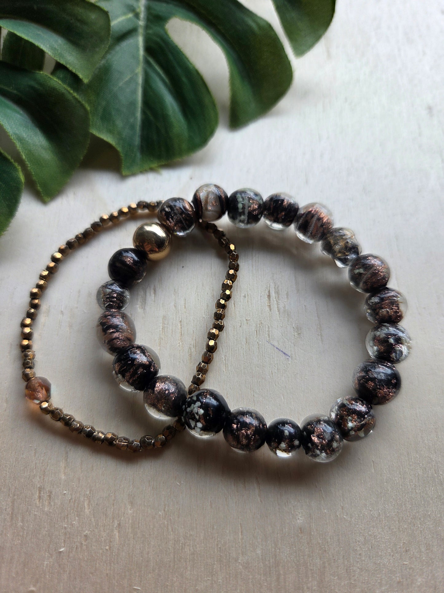 Armbänder 3 er Set braun /Gold mit Glas Herz