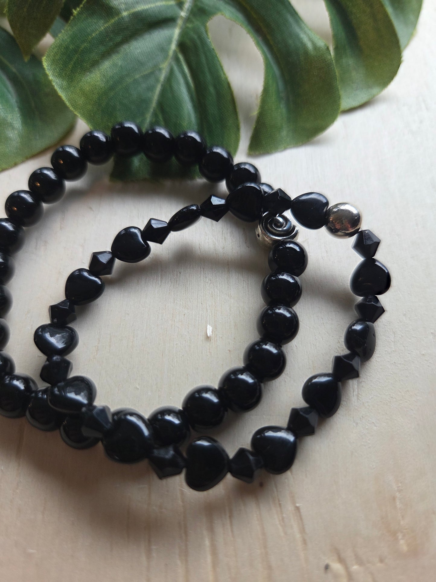 Armbänder 3er Set schwarz mit schw/weiß Perlen